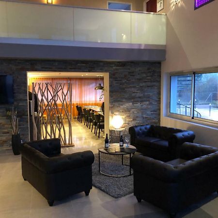 Hotel L'Ange De La Vallee Oyonnax Εξωτερικό φωτογραφία
